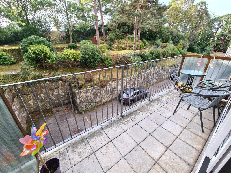 Bournemouth Road, Lower Parkstone, Poole, BH14