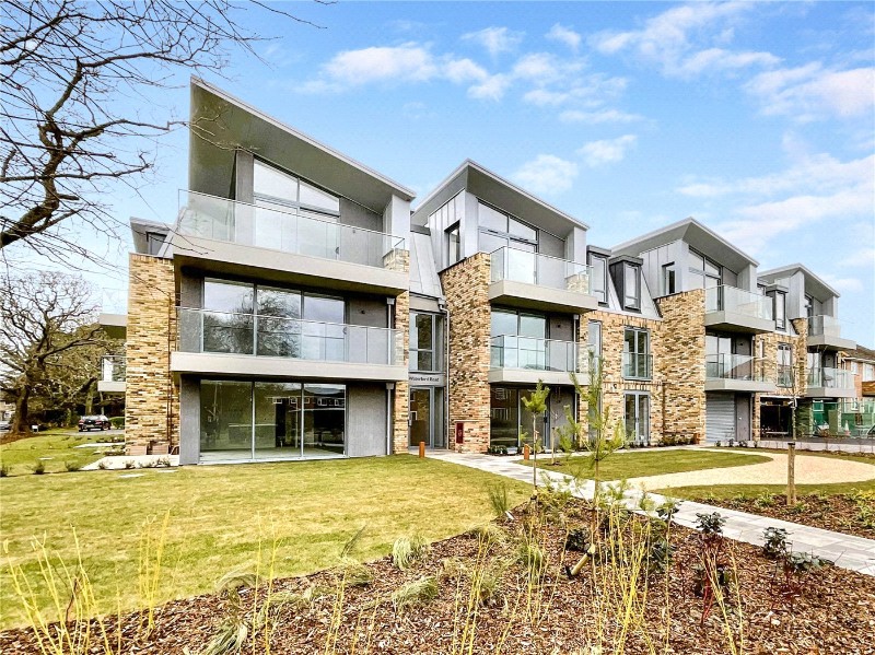 Waterford Road, Highcliffe, Christchurch, Dorset, BH23