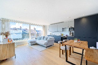 Silvester Road, East Dulwich, London, SE22