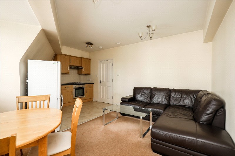 Grosvenor Parade, Uxbridge Road, London, W5