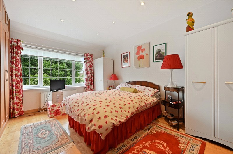Steventon Road, London, W12