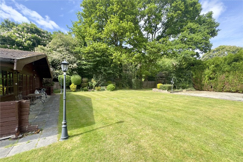Lakeside Drive, Stoke Poges, Bucks, SL2