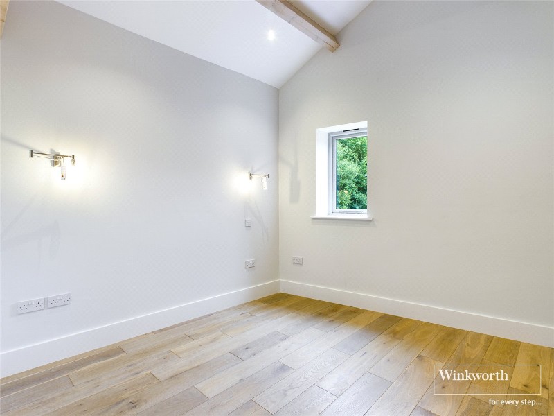 Islandstone Lane, Hurst, Reading, RG10