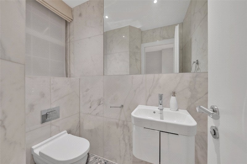 Berkeley Court, Marylebone Road, London, NW1