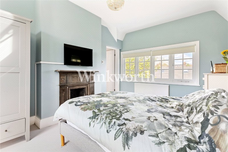 Lytton Avenue, London, N13