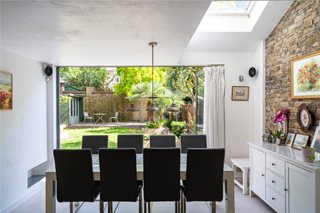 Hollingbourne Road, London, SE24