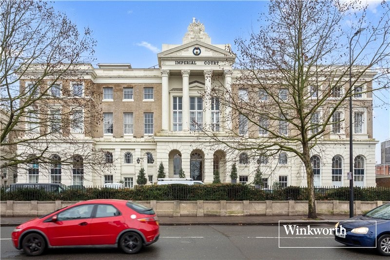 Kennington Lane, London, SE11