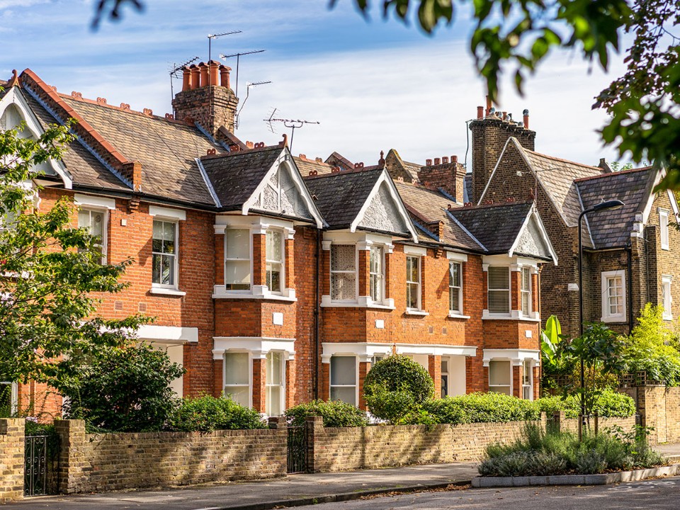 Shepherd's Bush & Acton Estate & Letting Agents Winkworth Estate