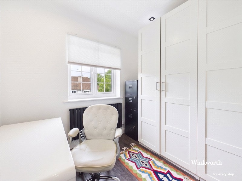 Newark Way, Hendon, NW4