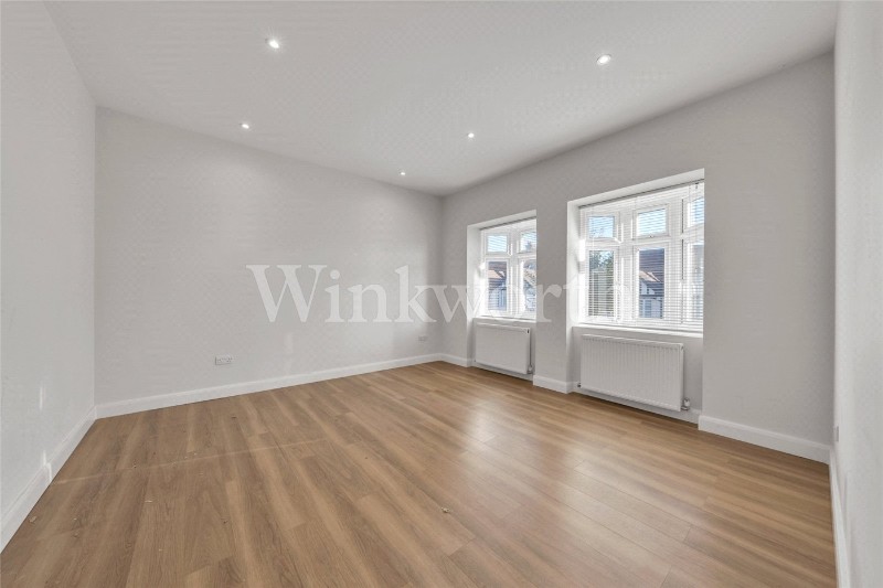 Templars Avenue, London, NW11
