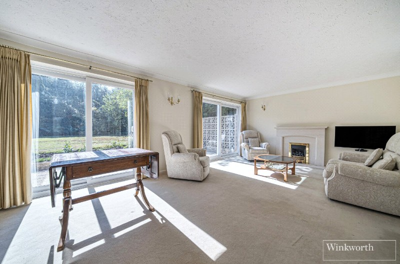 Lambourne Drive, Bagshot, Surrey, GU19