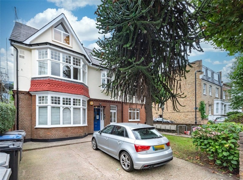 Brondesbury Road, London, NW6