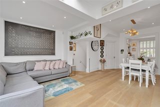 Ordnance Hill, London, NW8