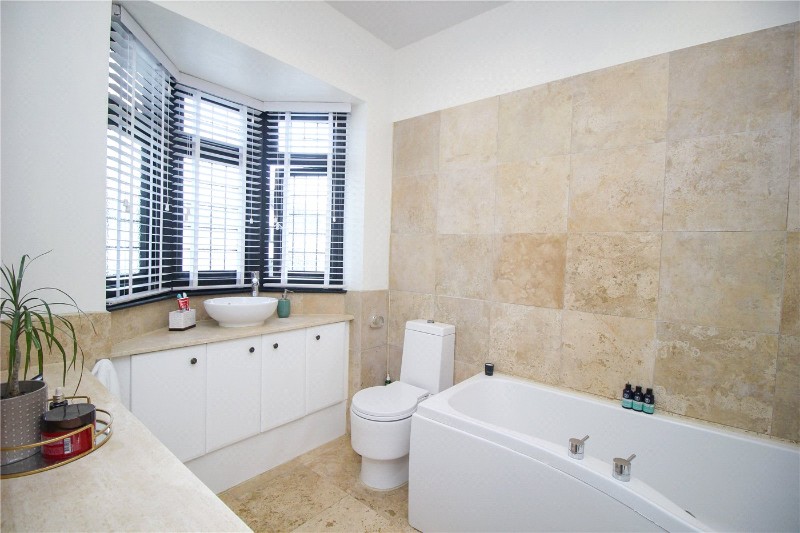 Kent View Avenue, Leigh-on-Sea, Essex, SS9