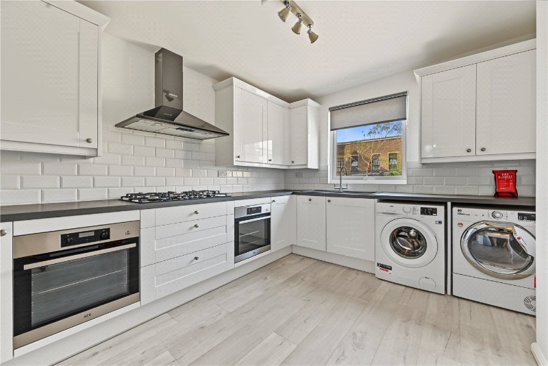 Kilburn Lane, London, W10