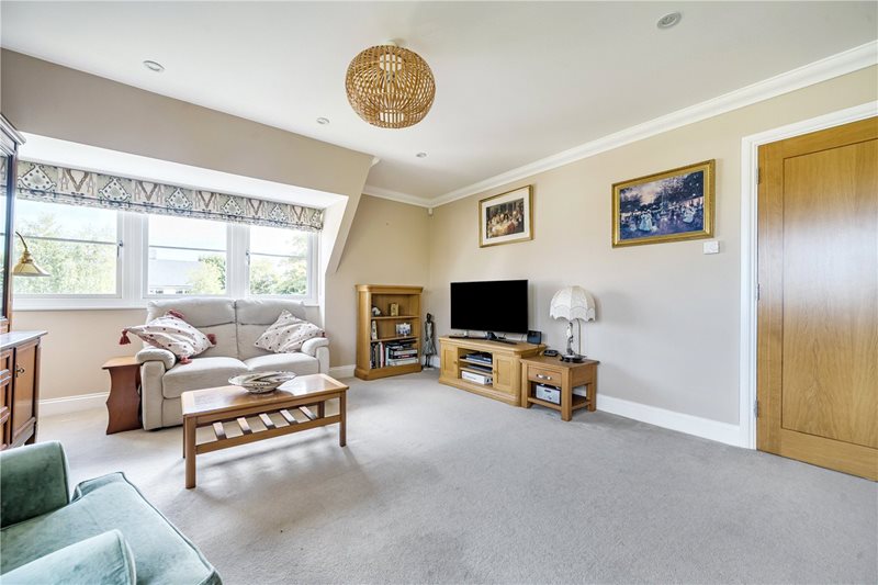 Westbourne Place, Farnham, Surrey, GU9