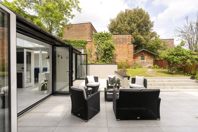 Kingsmead Road, London, SW2