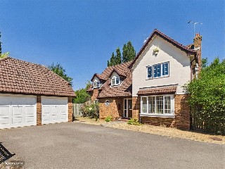 Thornbers Way, Charvil, Reading, Berkshire, RG10