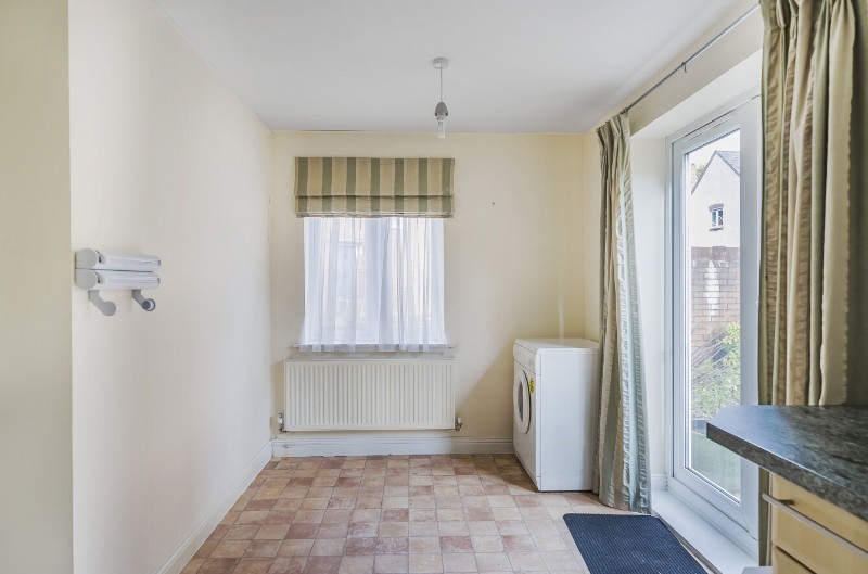 Kestrel Close, Tiverton, Devon, EX16