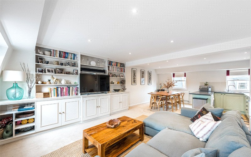 Moreton Terrace, London, SW1V