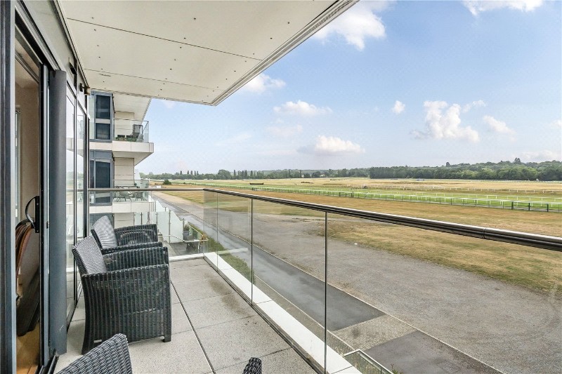Kingman Way, Newbury, Berkshire, RG14