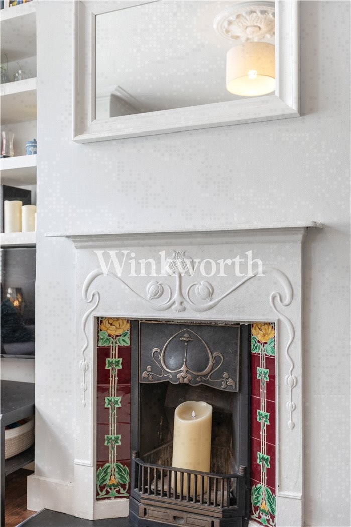 Leith Road, London, N22
