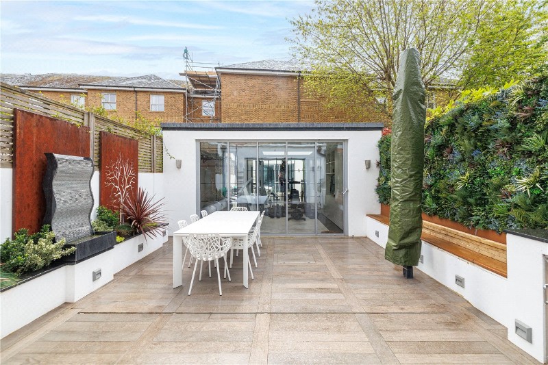 Walham Grove, London, SW6