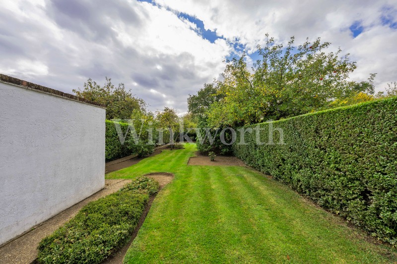 Erskine Hill, London, NW11