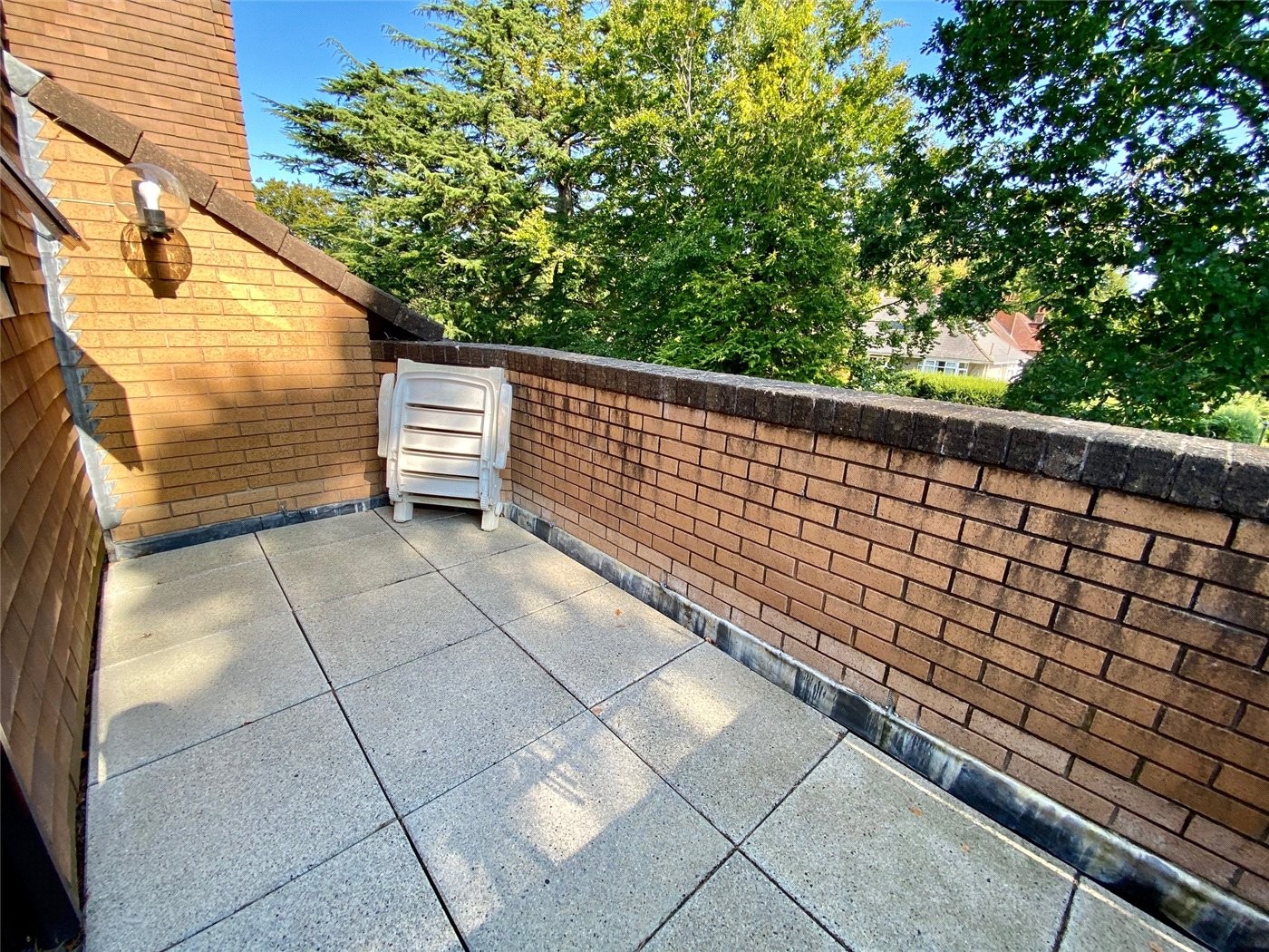 2 bedroom property for sale in Oakwood, 2 Roslin Road South