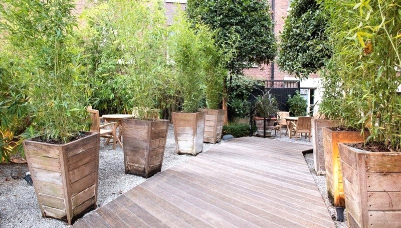 Hill Street, London, W1J
