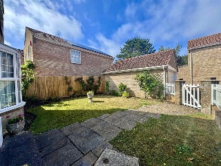 Glebe Fields, Milford on Sea, Lymington, Hampshire, SO41