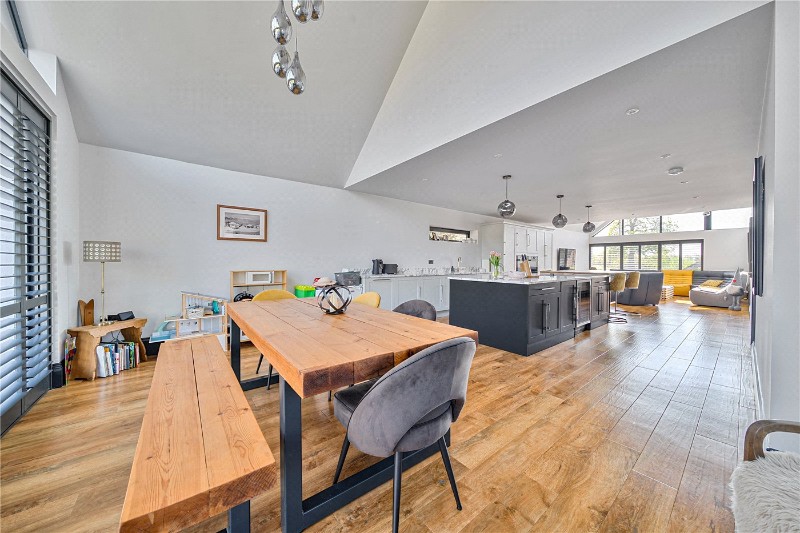 Echo Barn Lane, Wrecclesham, Farnham, Surrey, GU10