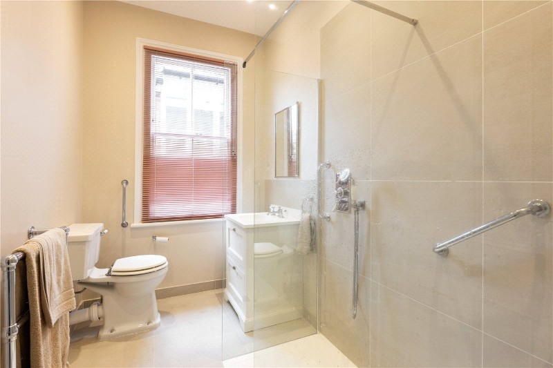 Larpent Avenue, Putney, London, SW15