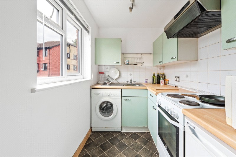 Sterling Gardens, London, SE14