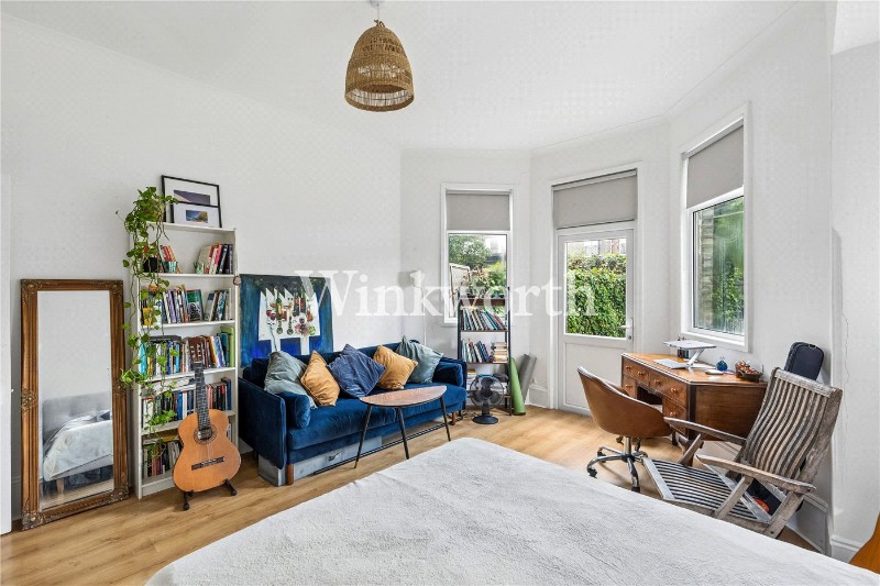 Sylvan Avenue, London, N22