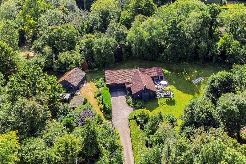 The Tree House, Winchester Road, West Meon, Hampshire, GU32