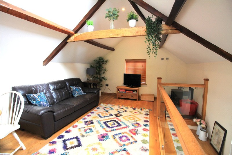 Moat Lane, Taynton, Gloucester, Gloucestershire, GL19
