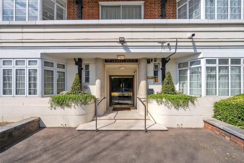 St James Close, St John&#39;s Wood, London, NW8