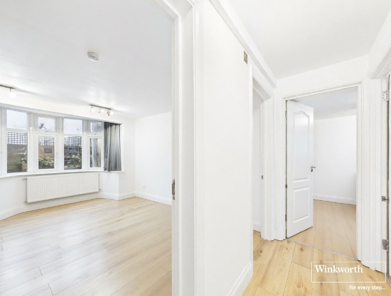 Renters Avenue, London, NW4