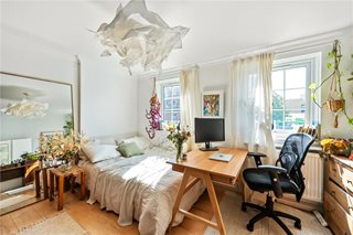 Roz House, 13 Stanway Street, N1