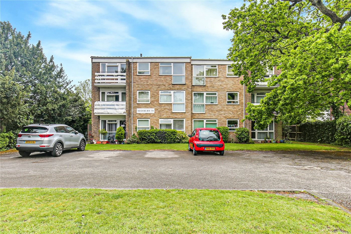 2 bedroom property for sale in Wickham Road, Beckenham, BR3 (Ref