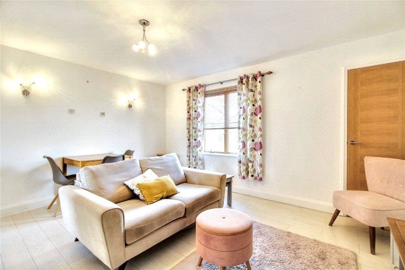 Trafalgar Square, Poringland, Norwich, Norfolk, NR14