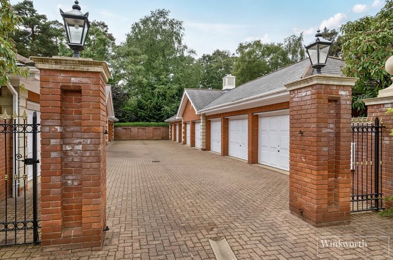 Cross Road, Sunningdale, Berkshire, SL5
