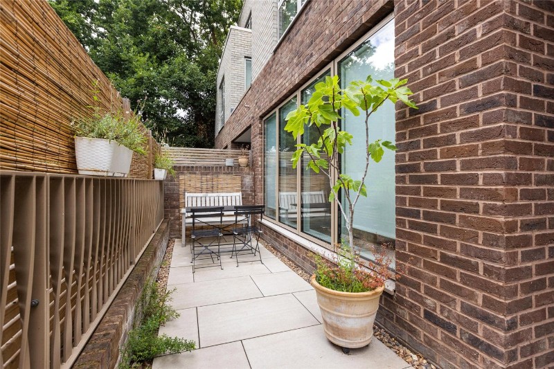 Marston Way, London, SE19