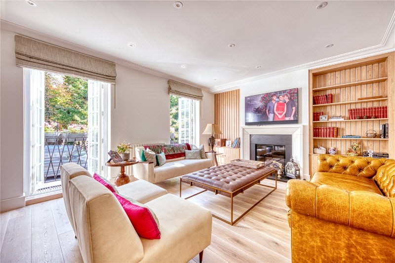 Abbotsbury Road, London, W14