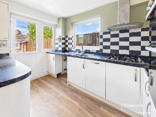 Kestrel Close, Thatcham, Berkshire, RG19