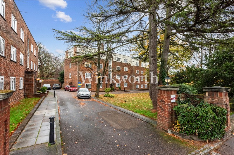 Manor Court, High Street, London, N14