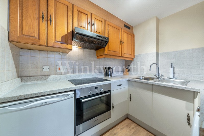 Britten Close, London, NW11