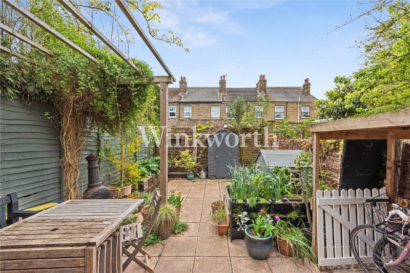 Rosebery Avenue, London, N17