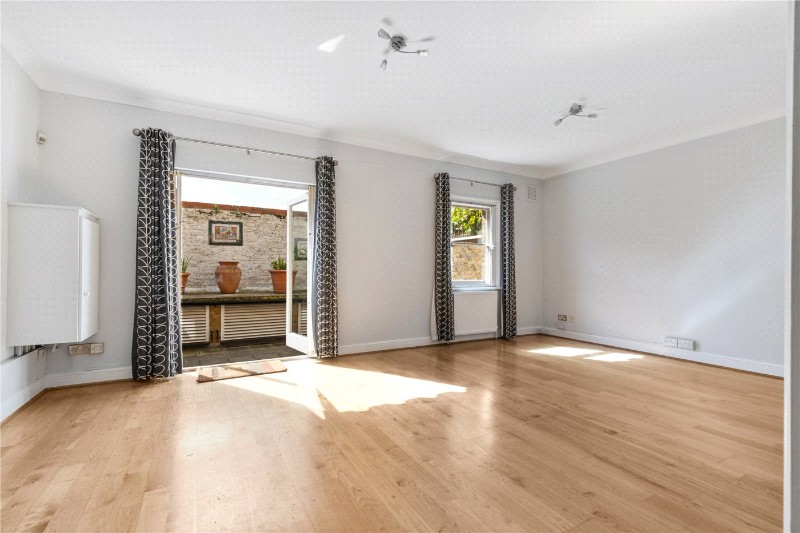 Hillgate Place, London, SW12